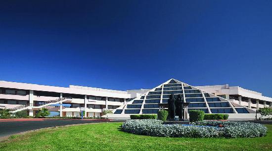 SONESTA PHARAOH BEACH RESORT